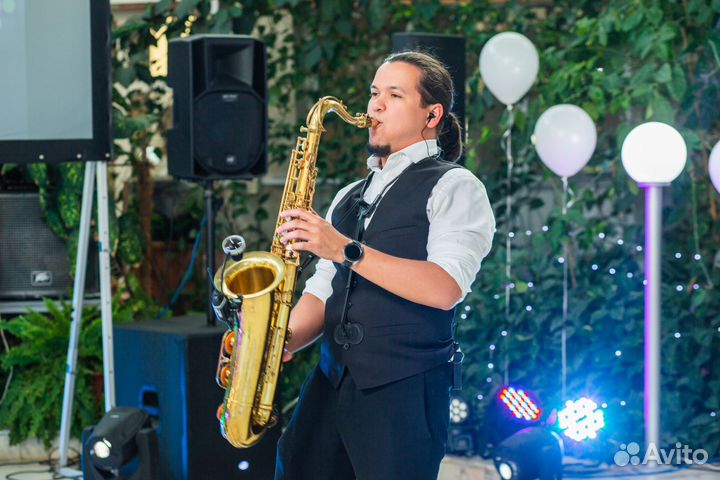 Саксофонист на праздник. Живой вокал, гитара