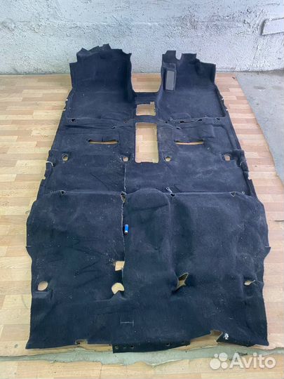 Ковер пола Toyota Harrier GSU30 2008 год