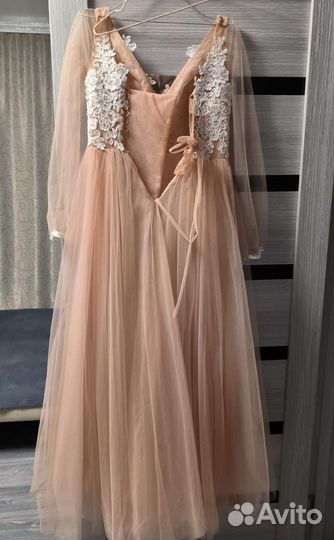 Вечернее платье в пол 42-44 размера