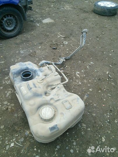 Бензобак Ниссан икстрейл 31