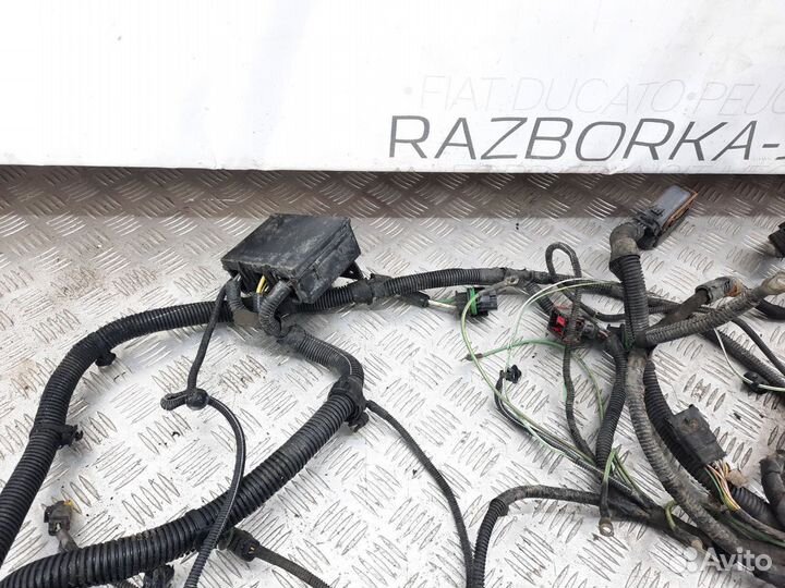 Проводка мот отсека 2.0 mjet Peugeot Expert 07+