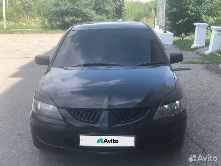 Mitsubishi Lancer, 2004