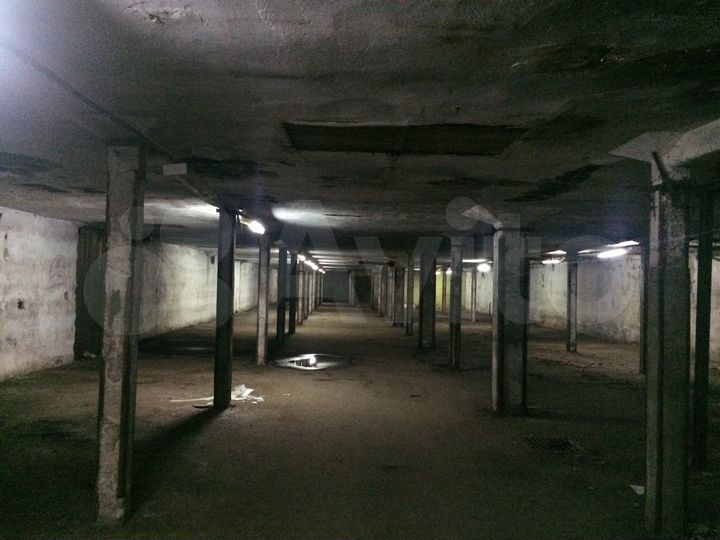 Склад, 965 м²