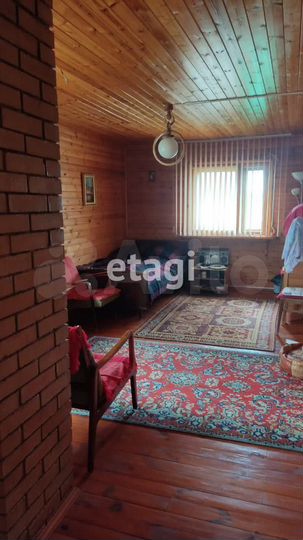 Дом 229,7 м² на участке 17,5 сот.