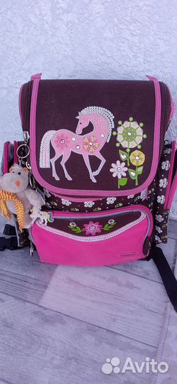 Школьный рюкзак