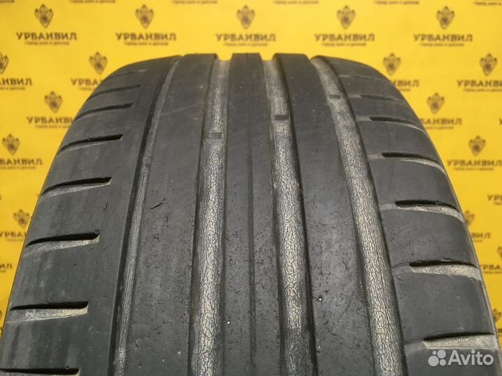 Nokian Tyres Hakka Z 215/40 R17 87W