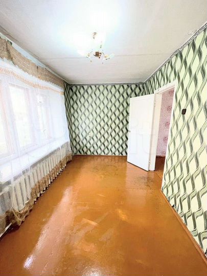 2-к. квартира, 39 м², 1/4 эт.