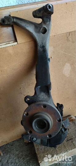 Поворотный кулак