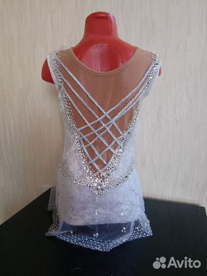 Гимнастический купальник для худ.гимнастики