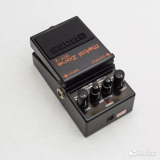 Boss MT-2 Metal Zone Distortion