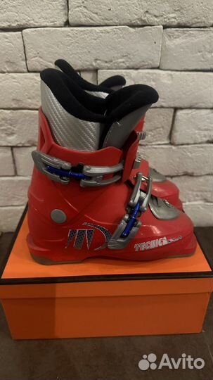 Горнолыжные ботинки детские