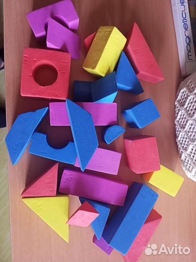 Развивающие игрушки