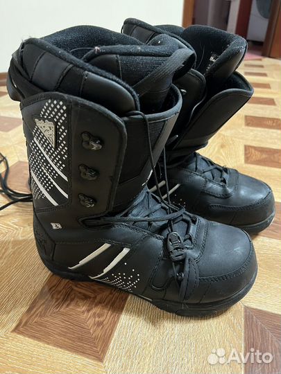 Сноубордические ботинки 45 размер