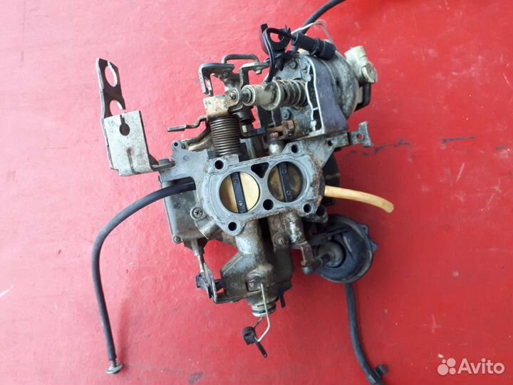 Бмв Е28 Е30 Е12 мотор М10 карбюратор