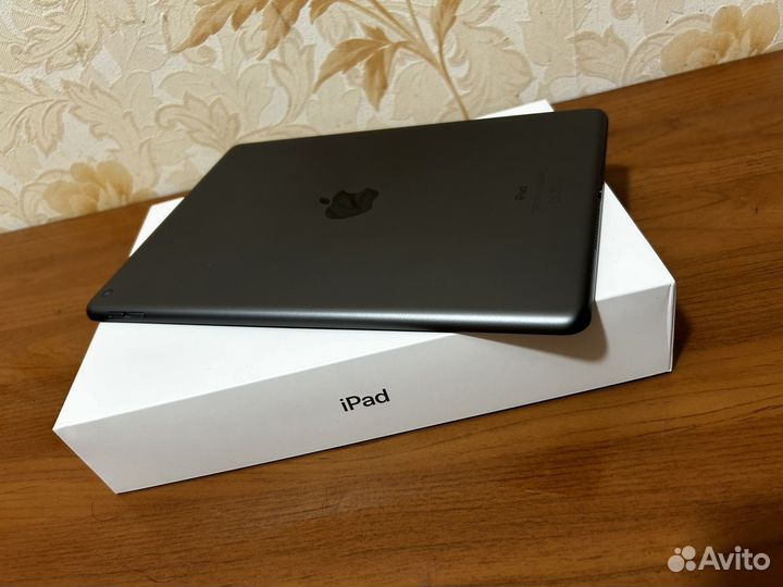 Планшет apple iPad 9