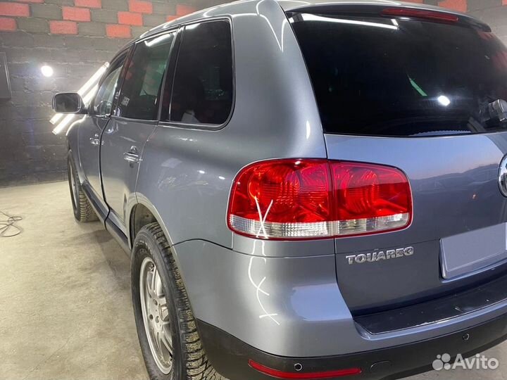 Volkswagen Touareg 3.2 AT, 2003, битый, 280 000 км