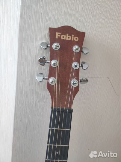 Акустическая гитара б/у fabio