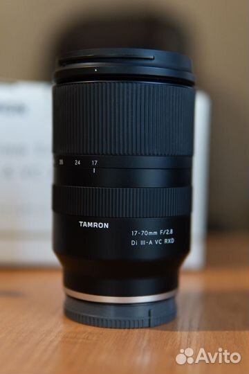 Tamron 17-70mm F/2.8 Di III-A VC RXD Sony