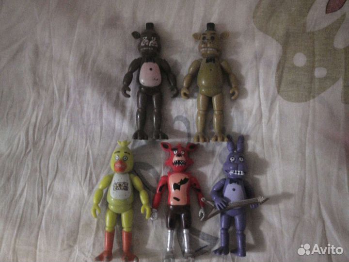 Коллекция игрушек FNaF