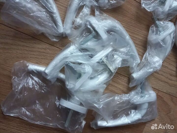 Ручки оконные
