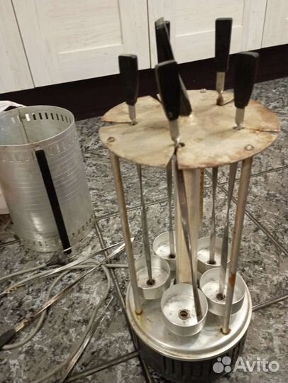 Электрическая шашлычница бу