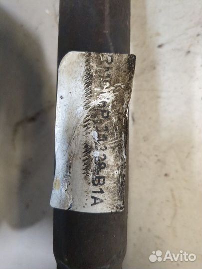 Полуось левая передняя Ford Kuga, 2015