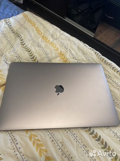 Apple MacBook pro 15 2017