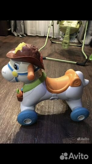 Лошадь игрушка качалка