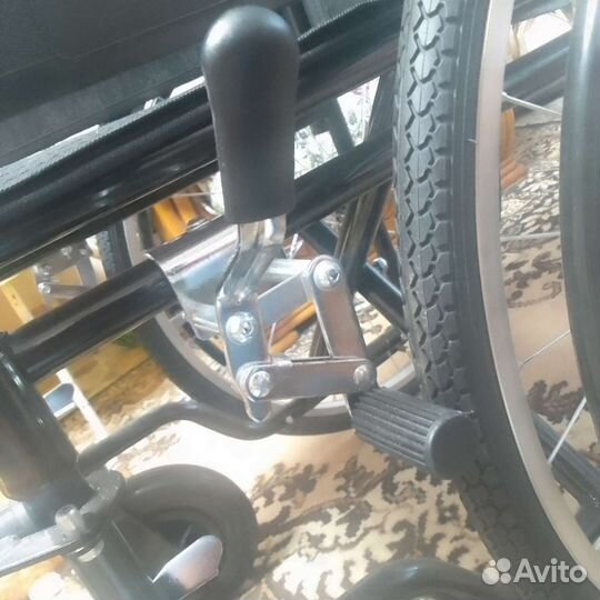 Коляска инвалидная