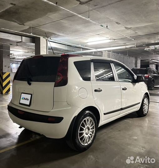 Nissan Note 1.6 AT, 2011, 114 377 км