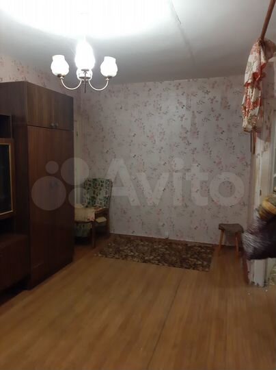 2-к. квартира, 42 м², 3/5 эт.