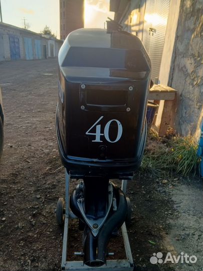 Мотор Тохатсу 40