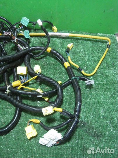 Проводка салона Honda FR-V (BE1) 2006