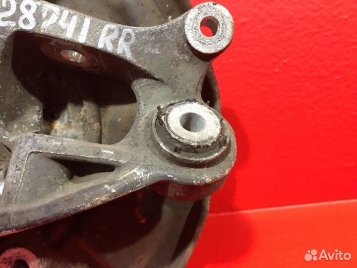 Кулак задний правый Mercedes-Benz E-Class W211