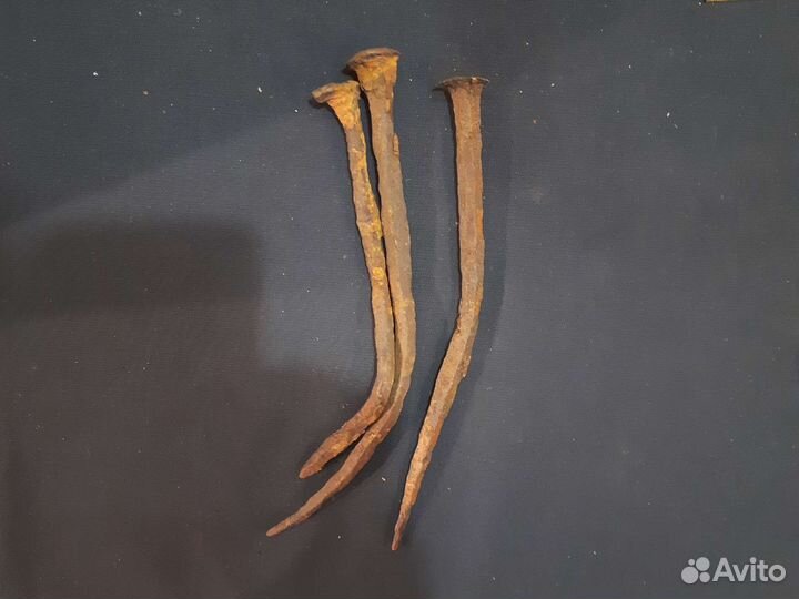 Старинные кованные гвозди 19 век