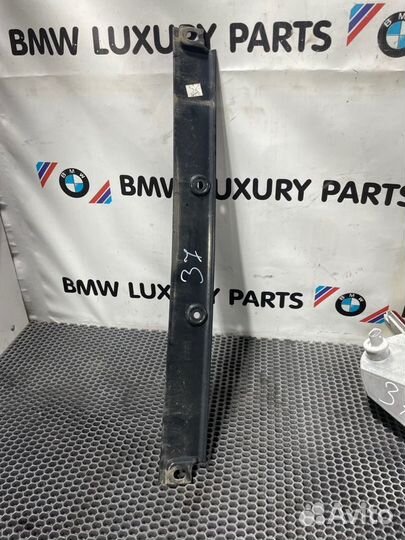 Водосток задний Bmw Х6 3.0 N55B30 2011