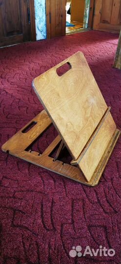 Настольный мольберт в идеальном состоянии