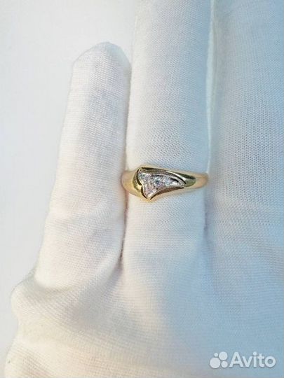 Золотое кольцо с фианитом 17,5р