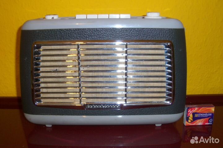 Радио Schaub Lorenz 1962 Touring T30 ретро
