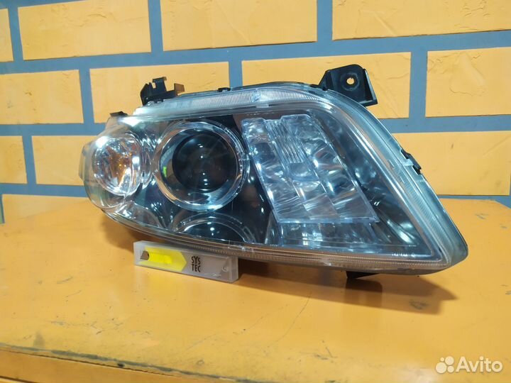Фара правая Infiniti FX45 оригинал в сборе