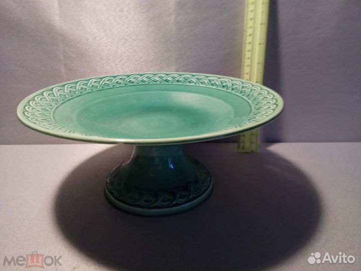 Ваза цветное/купоросное стекло ссср/зик на ножке