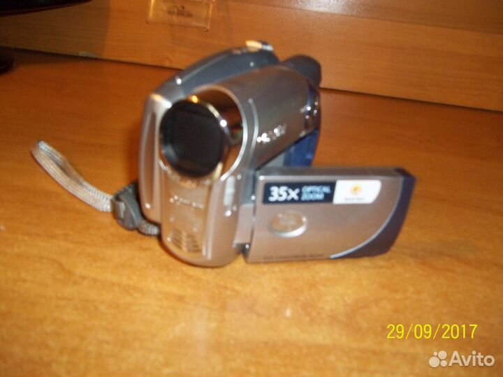 DVD-видеокамера Canon