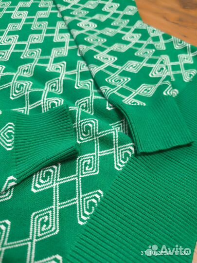 Кофта женская 42