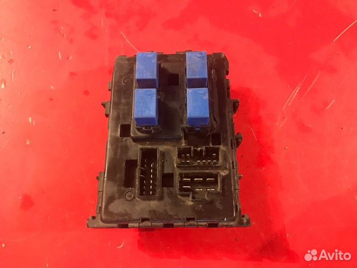 Блок предохранителей Nissan Almera Classic