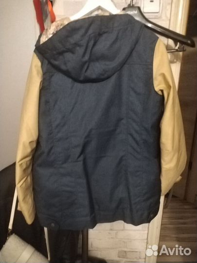 Куртка женская