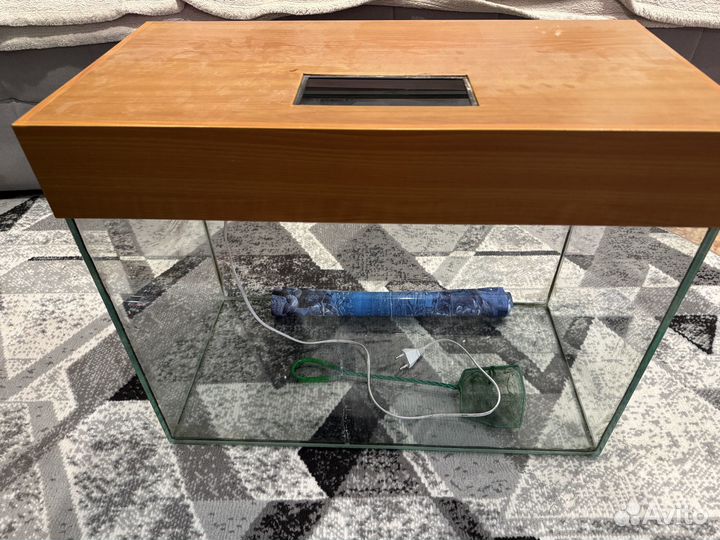 Аквариум 70л