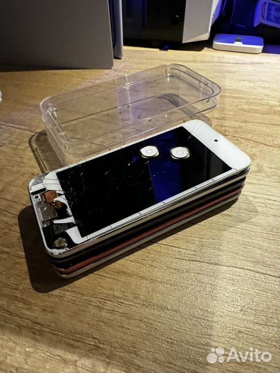 Плеер iPod touch 5