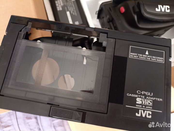 Видеокамера JVC кассетная
