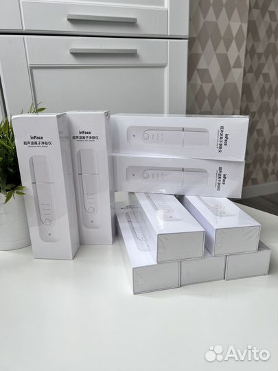 Ультразвуковой аппарат для чистки лица