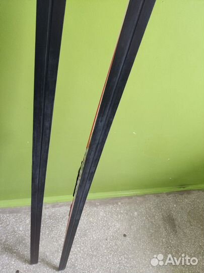 Беговые лыжи